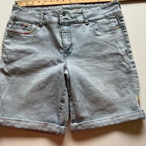 EUC Seven 7 Rainbow Piping Pride Raw Hem Jean Shorts 🌈🌈 (D2)